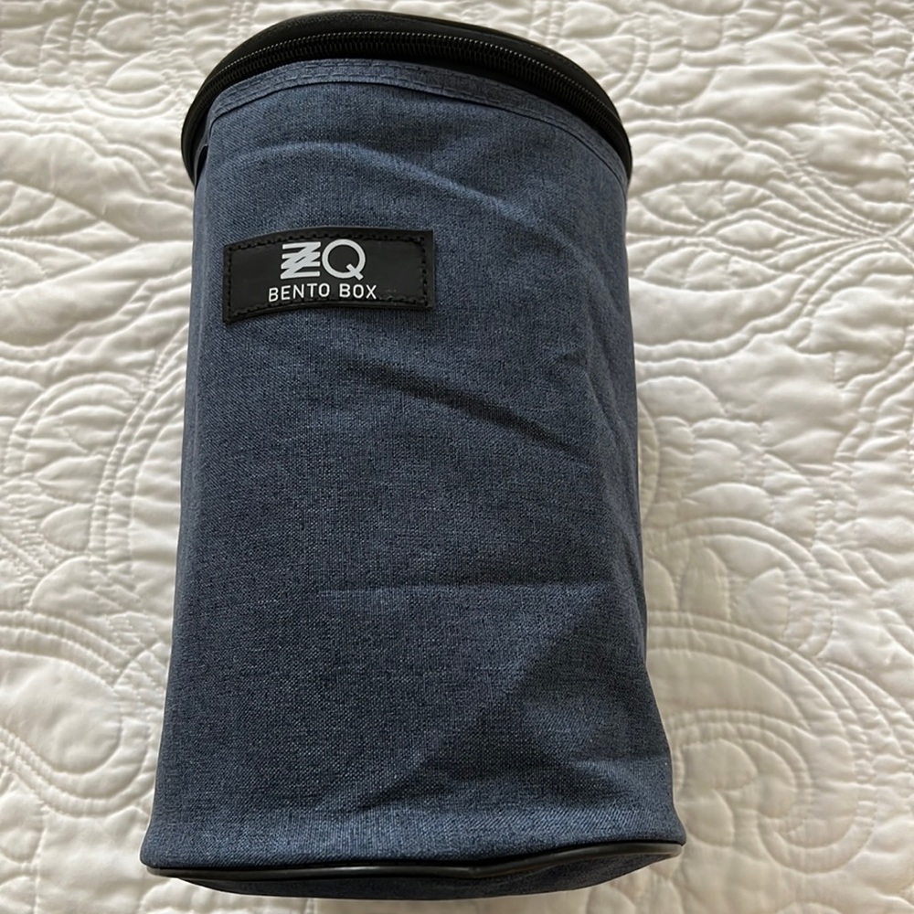 Bento Box with insulated carry tote